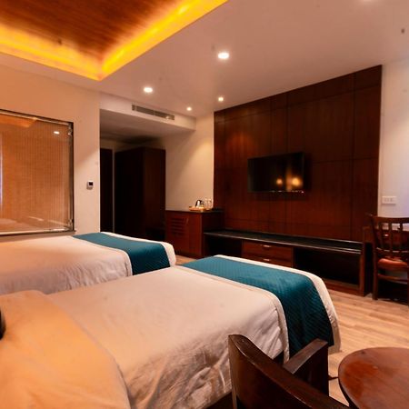 Galaxy Garden Resort Bharatpur  Bagian luar foto