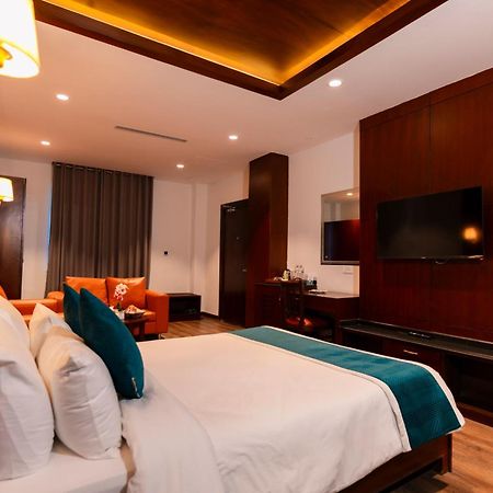 Galaxy Garden Resort Bharatpur  Bagian luar foto