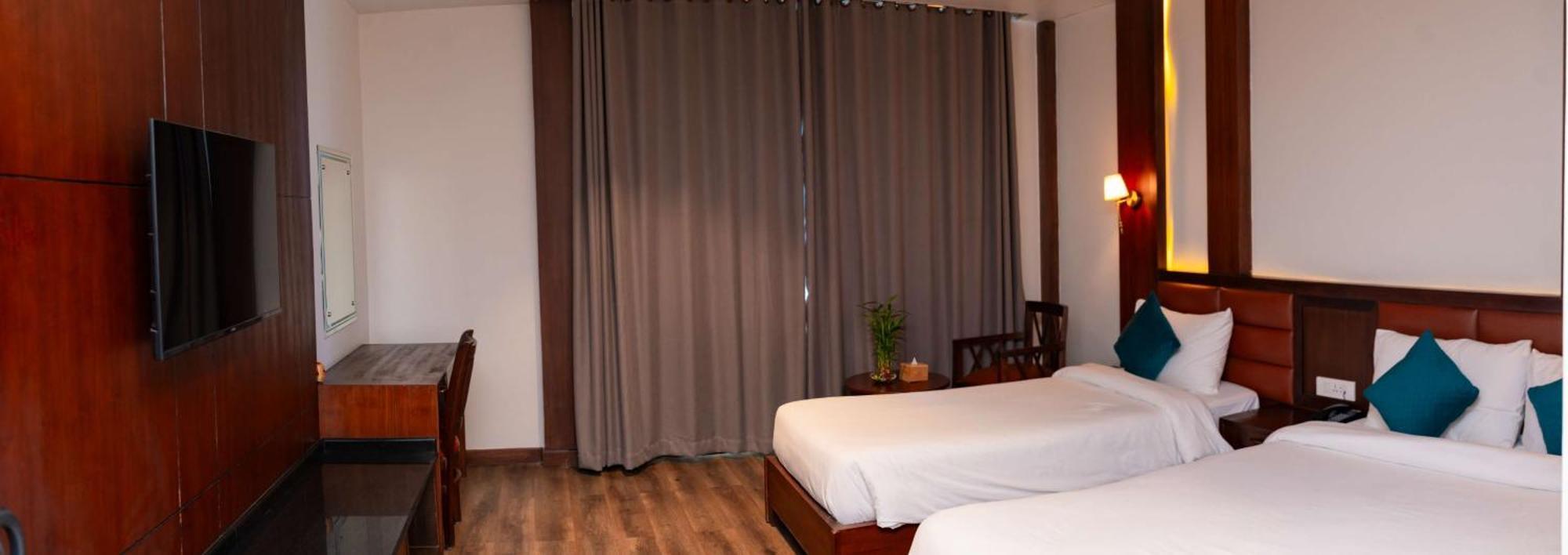 Galaxy Garden Resort Bharatpur  Bagian luar foto