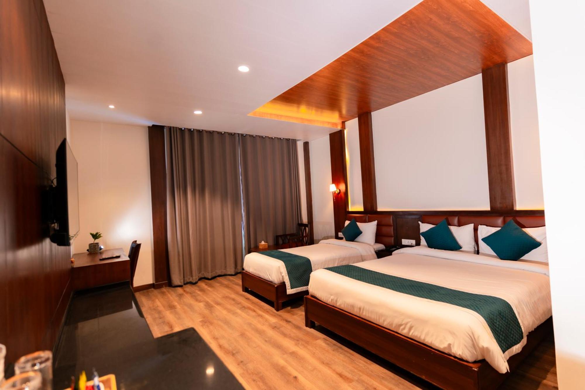 Galaxy Garden Resort Bharatpur  Bagian luar foto